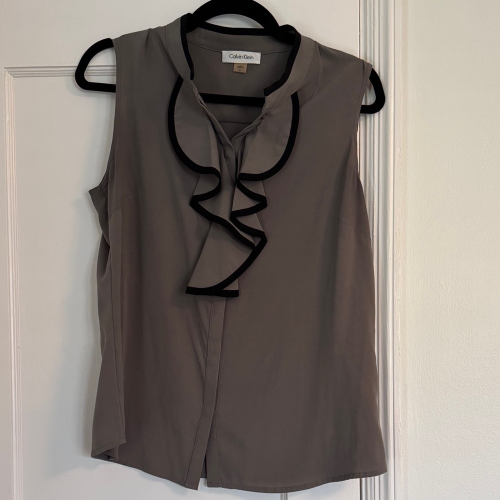 Calvin Klein Taupe Sleeveless Ruffle-Trim Blouse